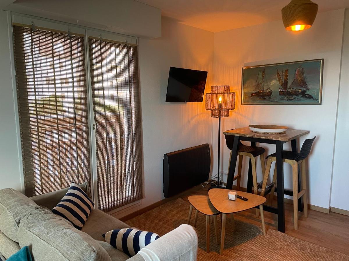 Joli Studio Pres Du Front De Mer Cabourg Bagian luar foto